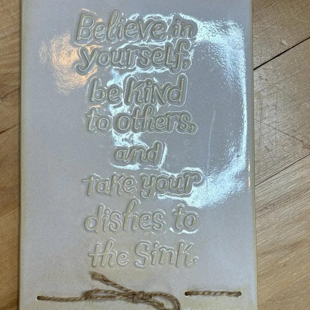 Y2K Hallmark Vintage Ceramic Plaque Be Kind Believe‎ Cottage Grandmacore Decor